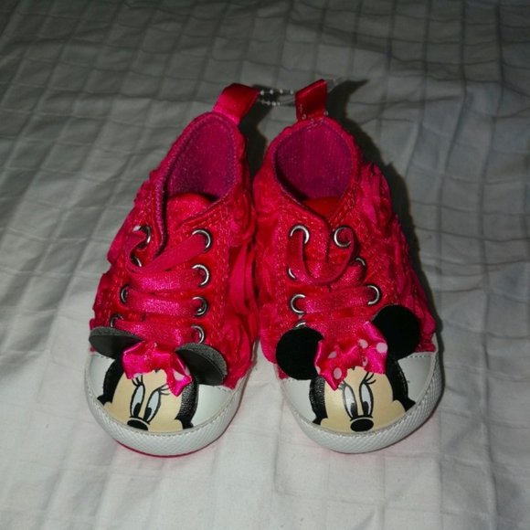 Disney Minnie Mouse baby shoes size 3 - 6 months - Picture 1 of 5